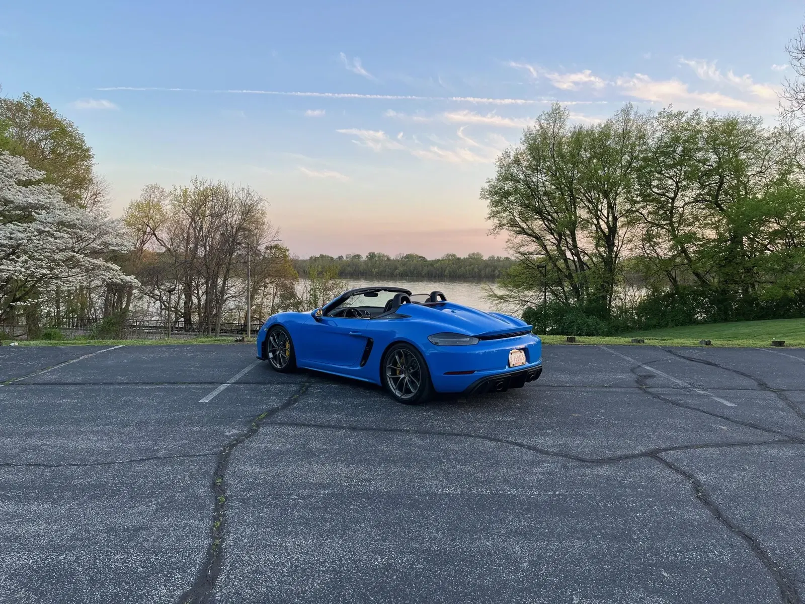 2023 Porsche 718 Spyder 6-Speed