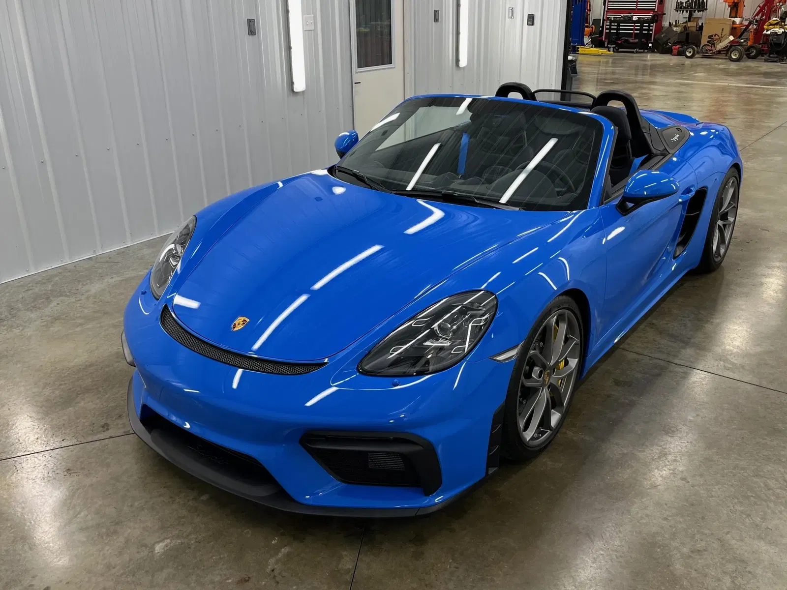 2023 Porsche 718 Spyder 6-Speed