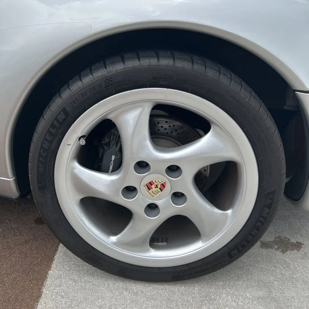 1998 Porsche 911 Carrera