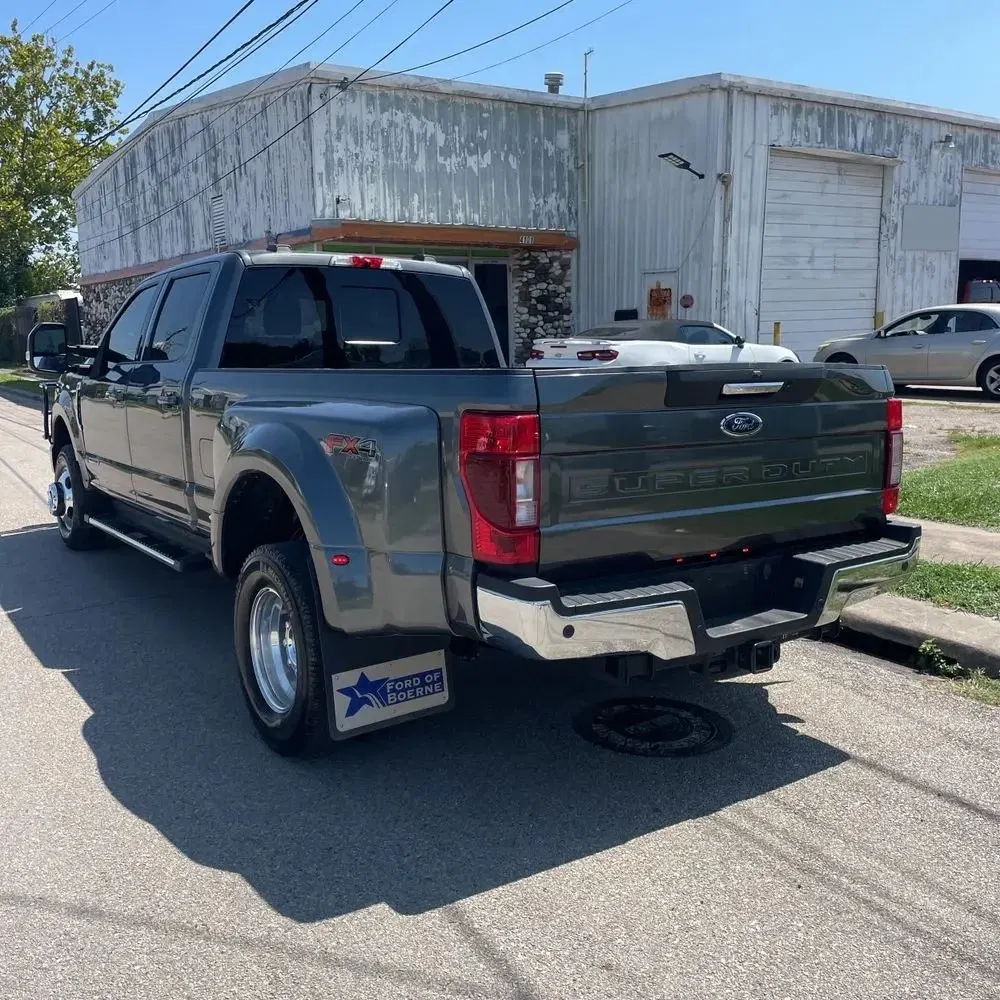 2020 Ford F-350 Super Duty Lariat