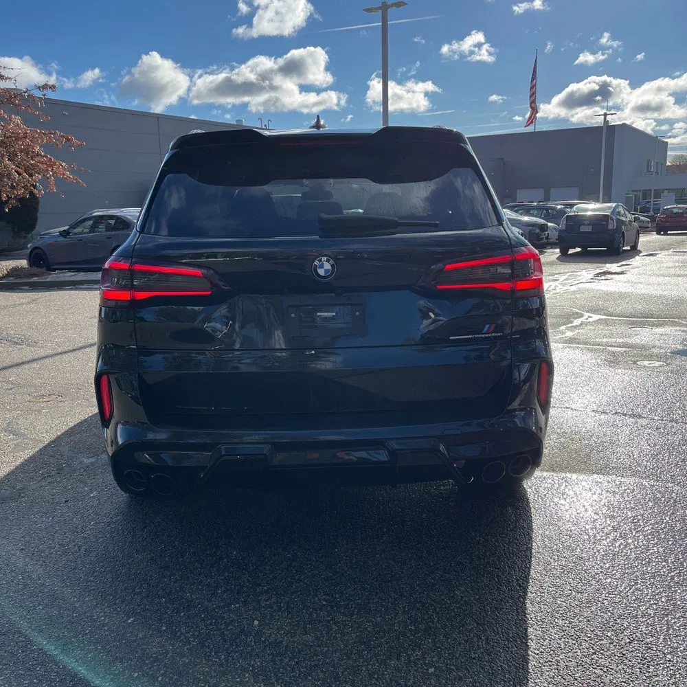 2022 BMW X5 M