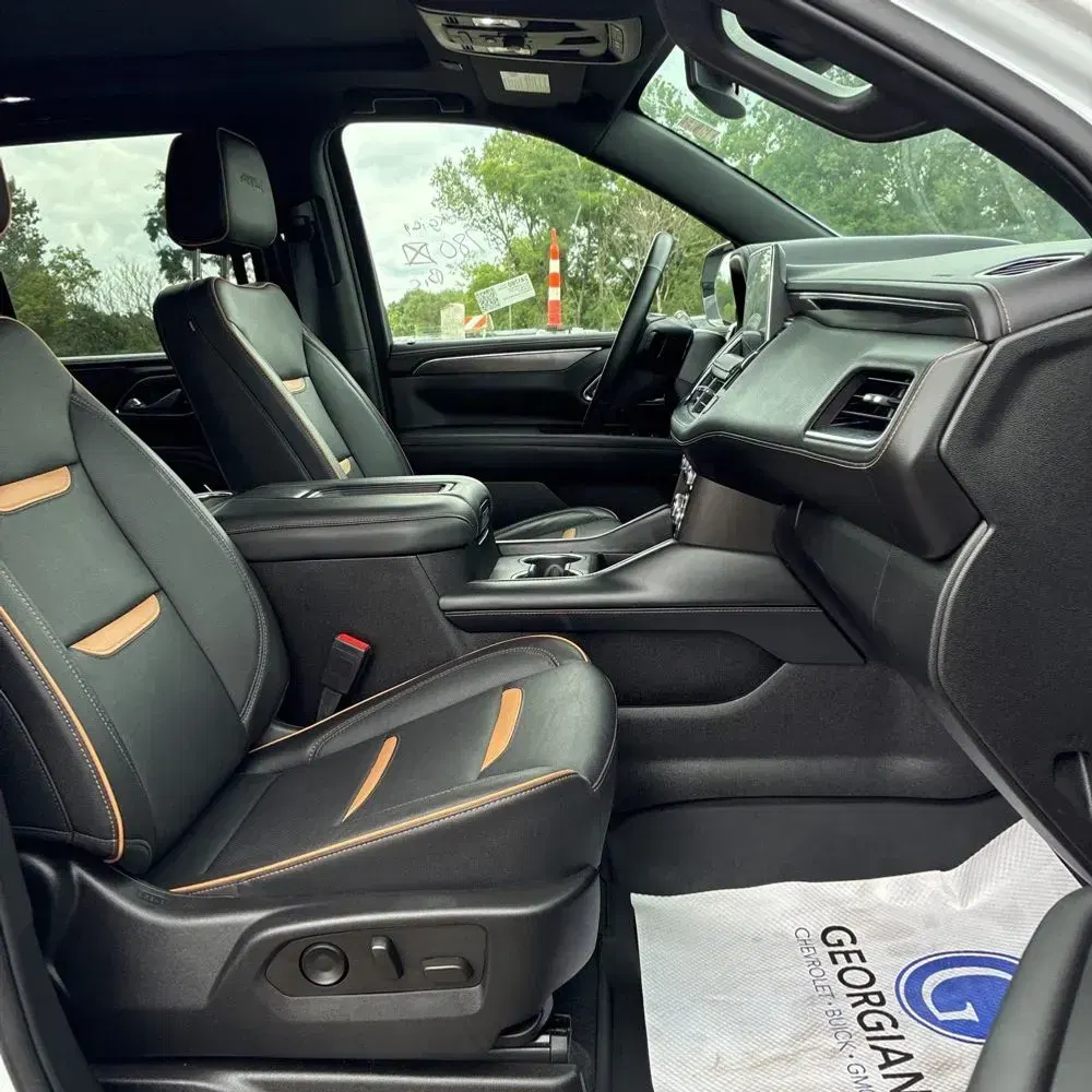 2023 GMC Yukon AT4
