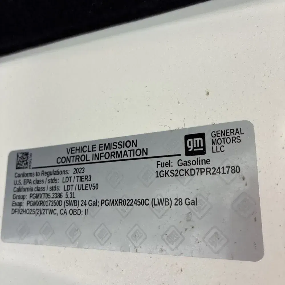 2023 GMC Yukon AT4