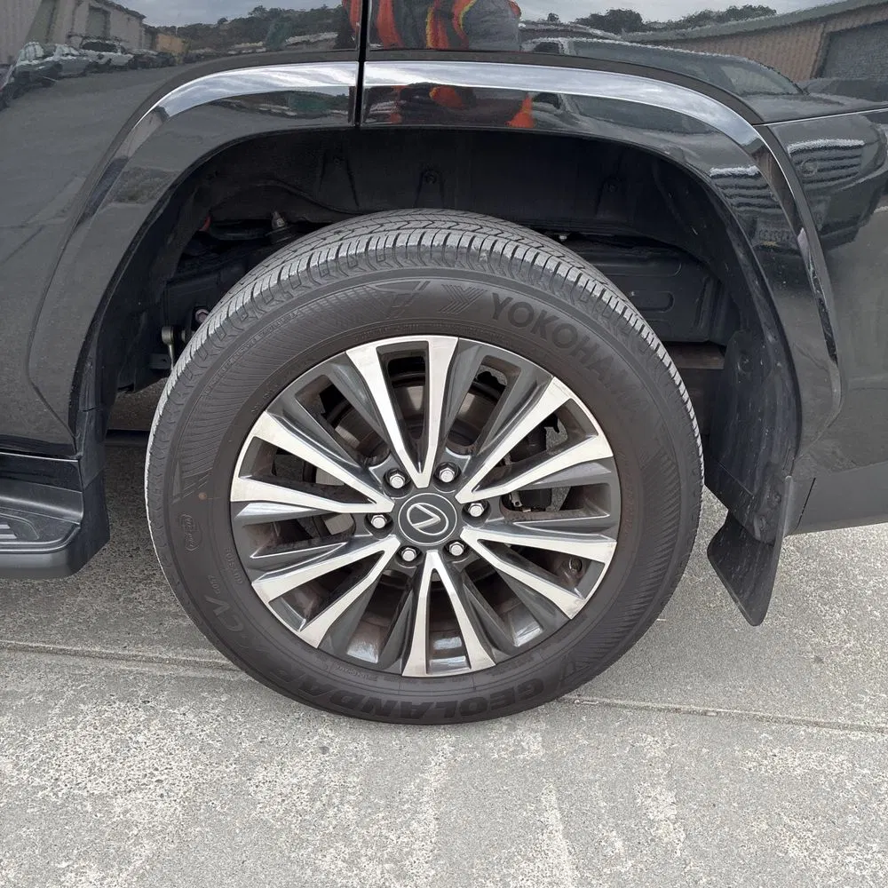 2024 Lexus LX 600 Premium