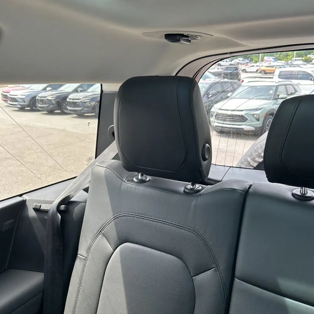 2023 Land Rover Defender 130 First Edition