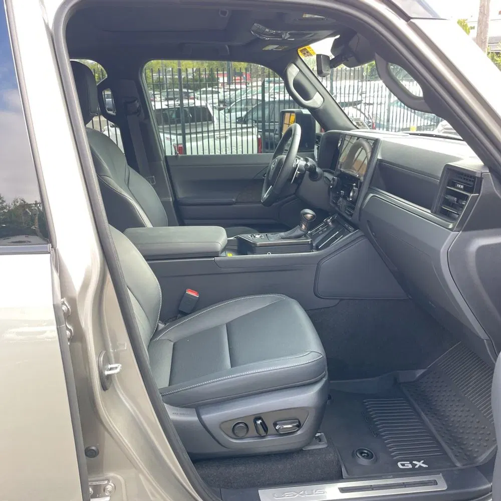 2025 Lexus GX 550 Premium+