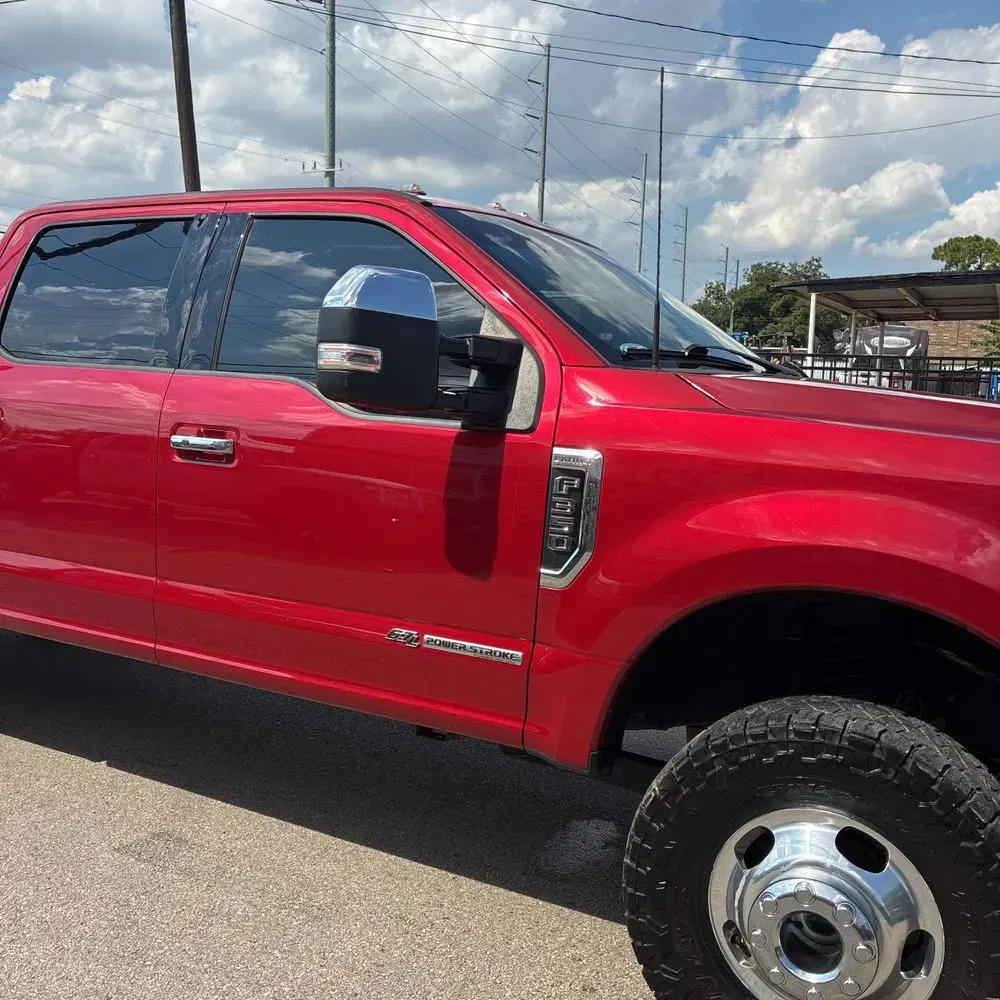 2022 Ford F-350 Super Duty Lariat