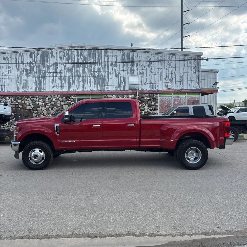 2022 Ford F-350 Super Duty Lariat