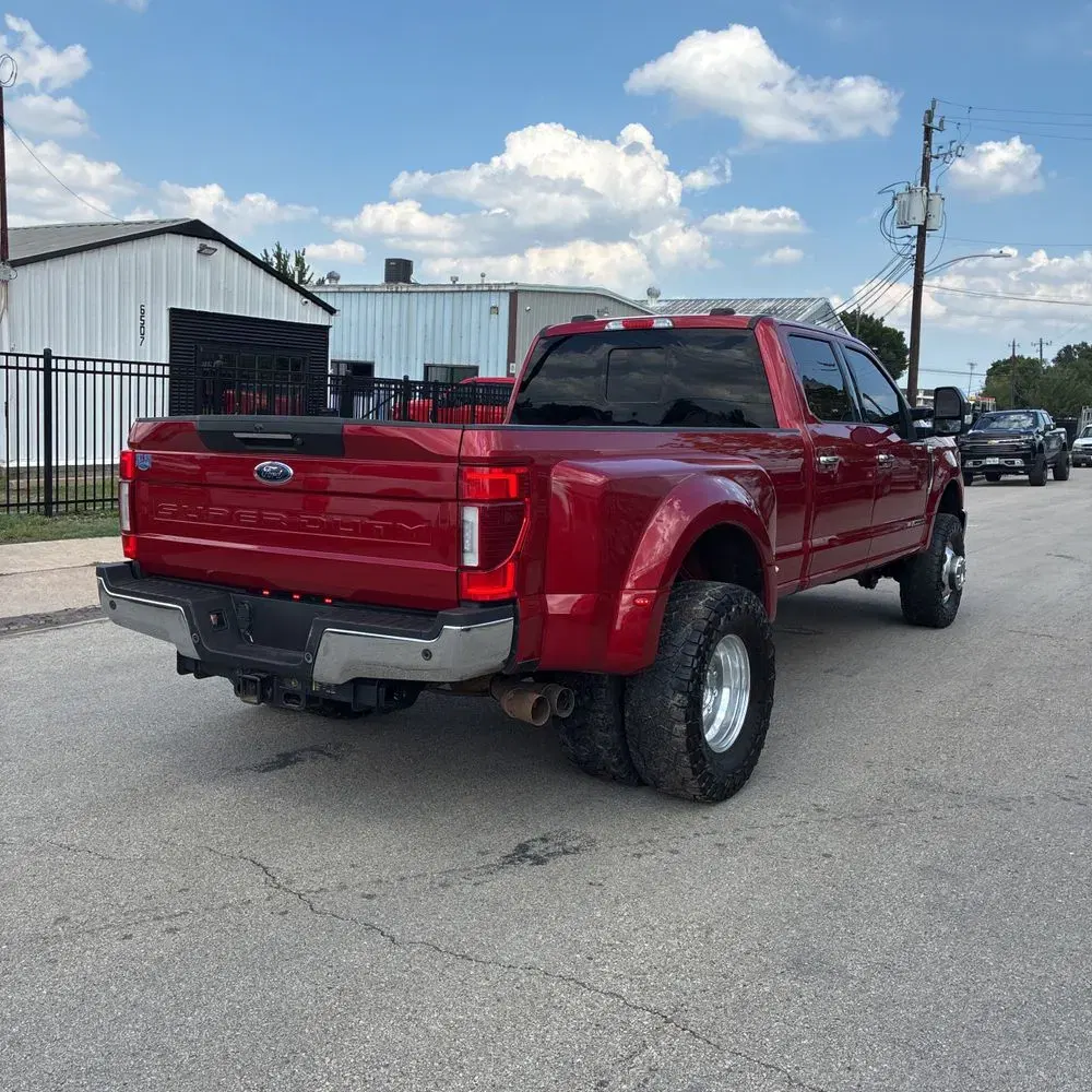 2022 Ford F-350 Super Duty Lariat