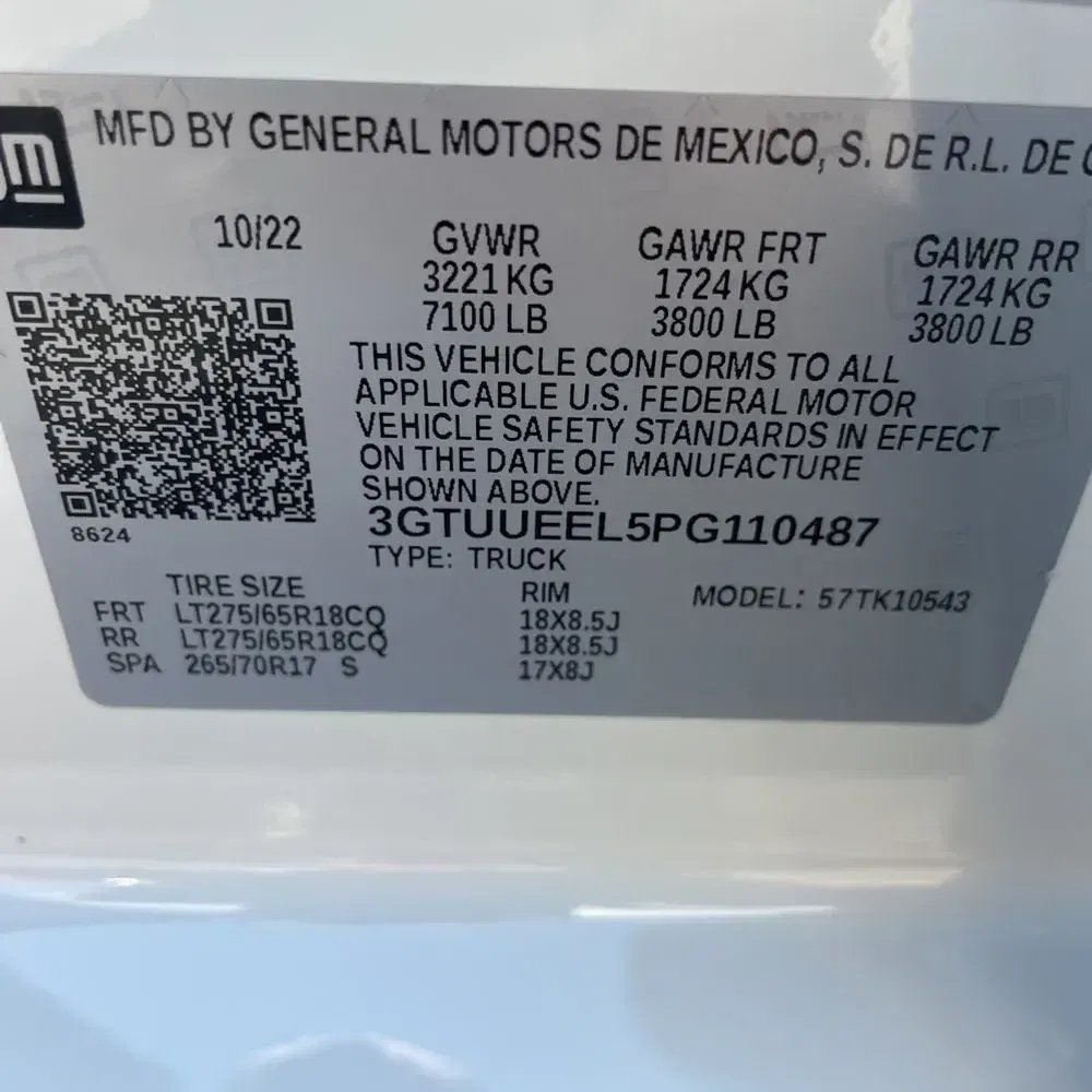 2023 GMC Sierra 1500 AT4