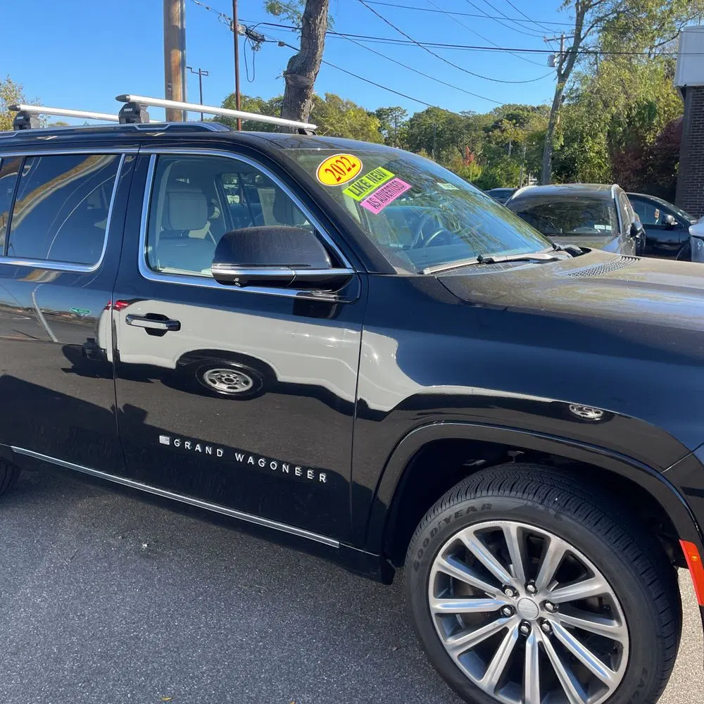 2022 Jeep Grand Wagoneer Series II