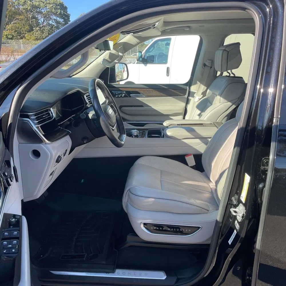 2022 Jeep Grand Wagoneer Series II