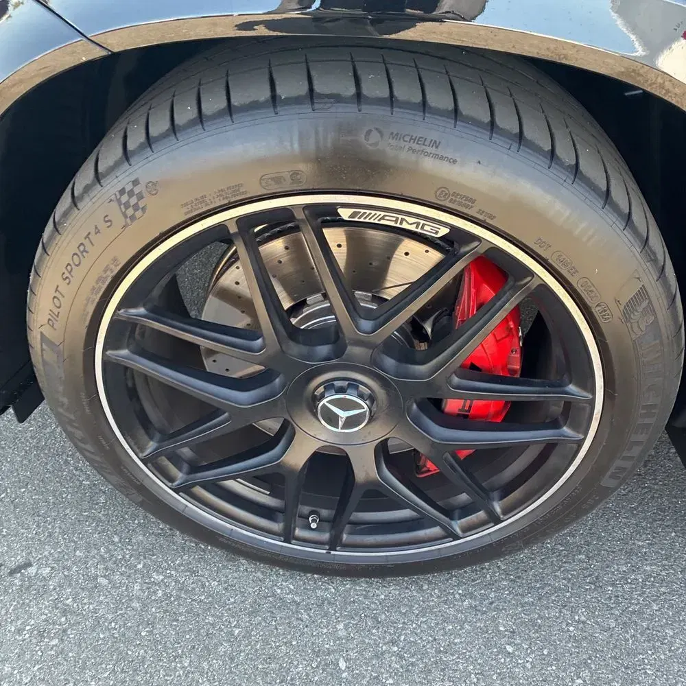 2025 Mercedes-Benz GLE AMG GLE 63 S