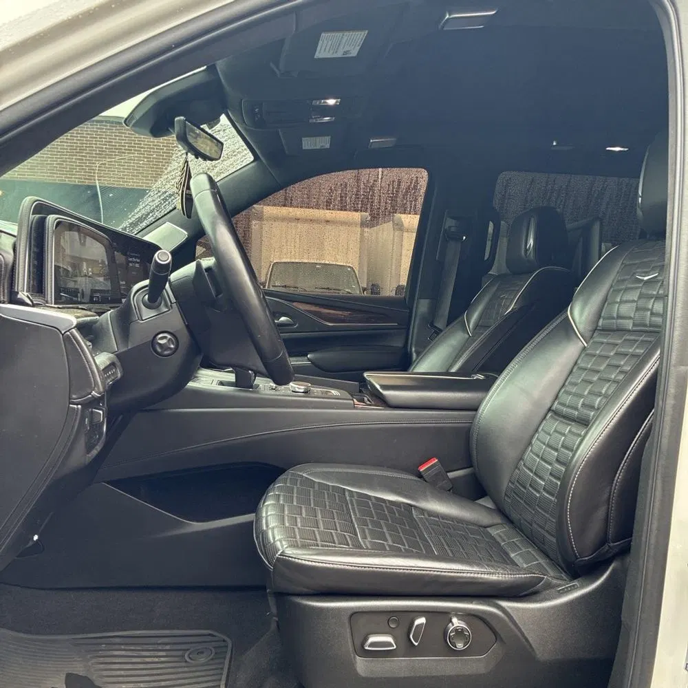 2022 Cadillac Escalade Sport Platinum