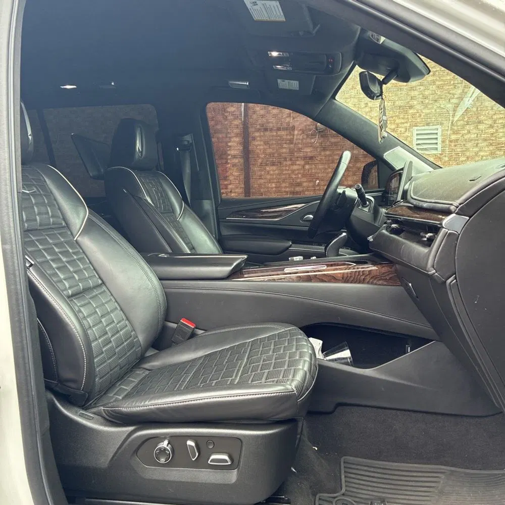 2022 Cadillac Escalade Sport Platinum