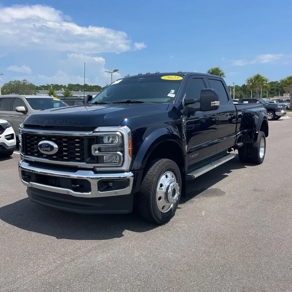 2023 Ford F-450 Super Duty Lariat
