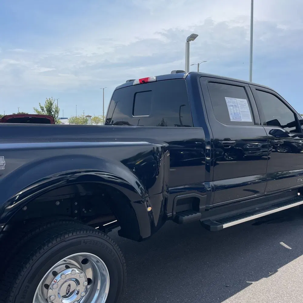 2023 Ford F-450 Super Duty Lariat
