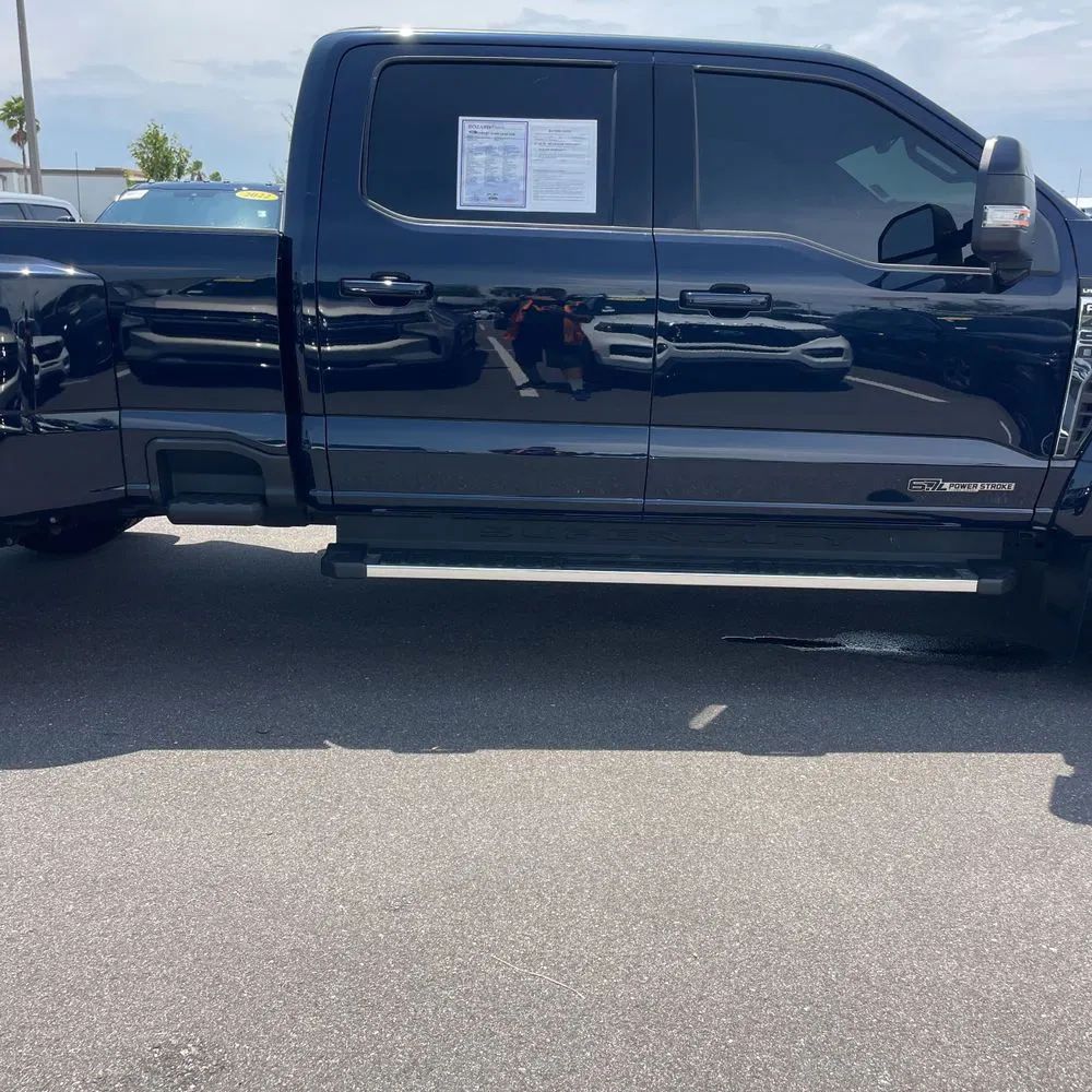 2023 Ford F-450 Super Duty Lariat