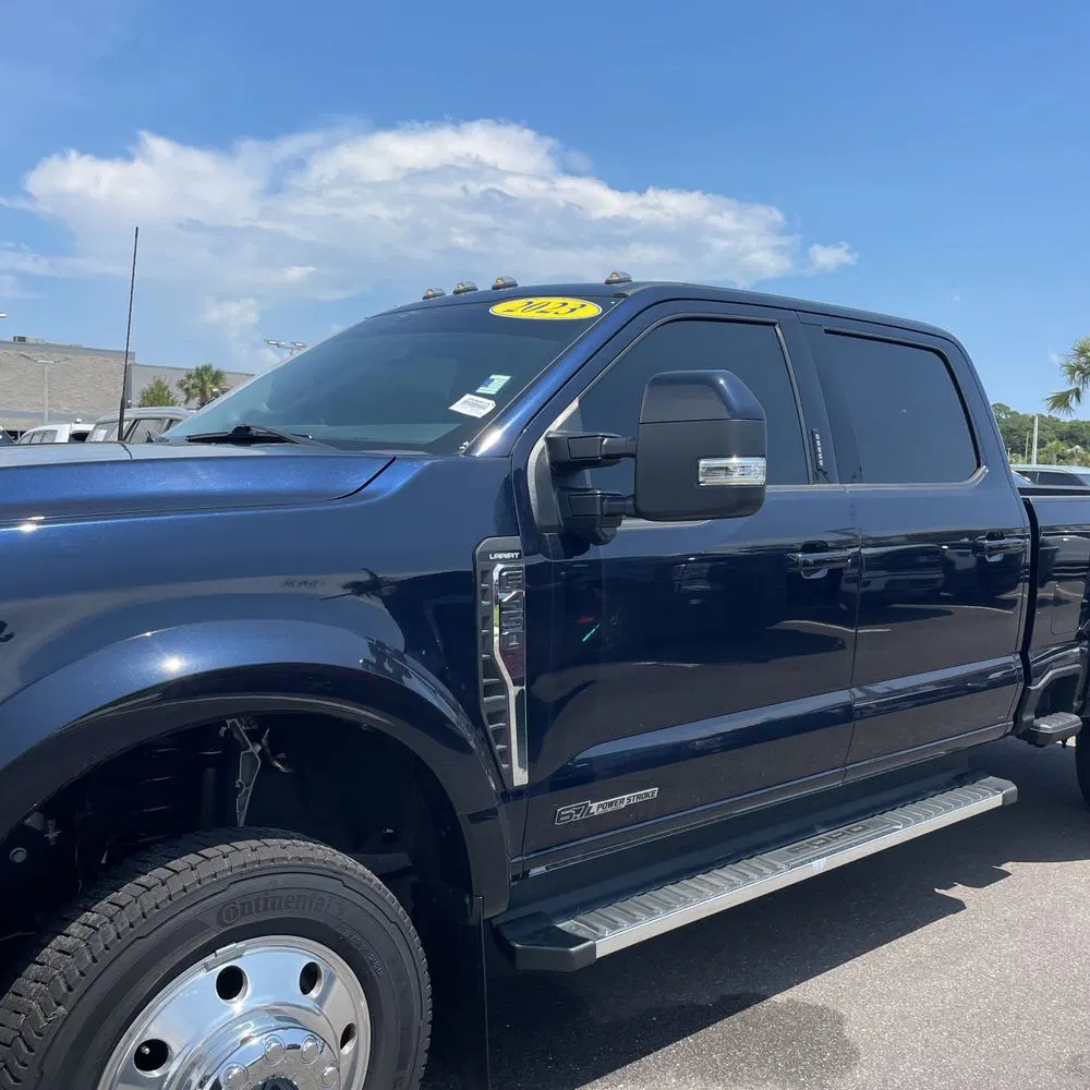 2023 Ford F-450 Super Duty Lariat