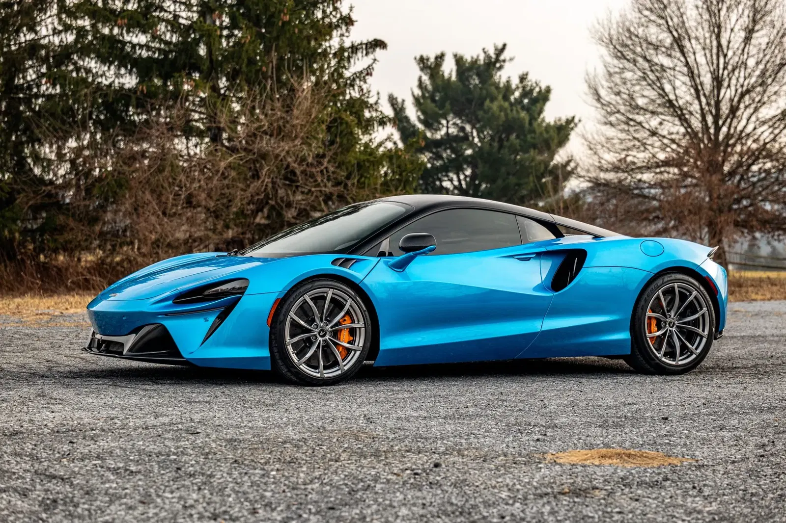 2023 McLaren Artura