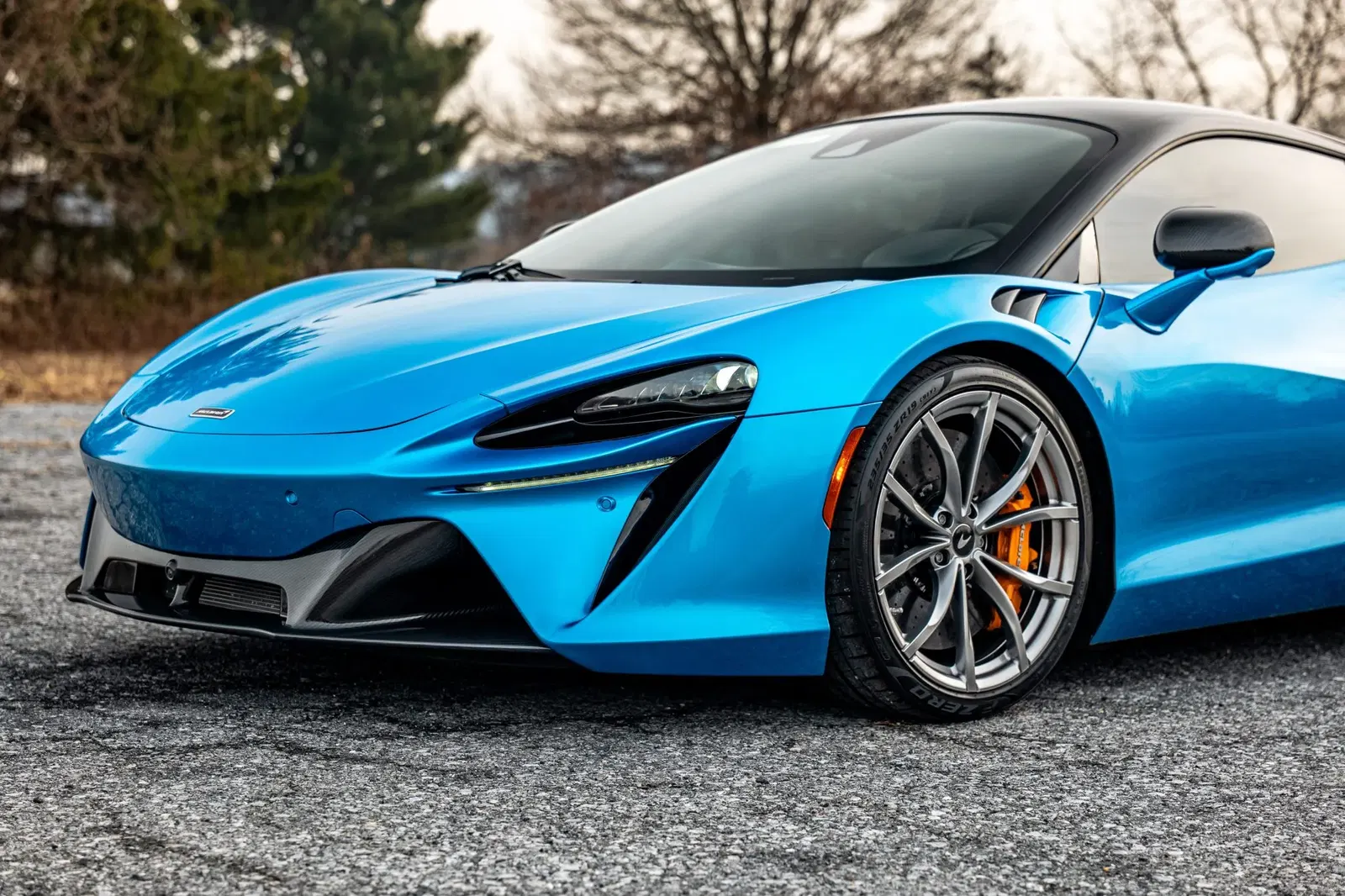 2023 McLaren Artura