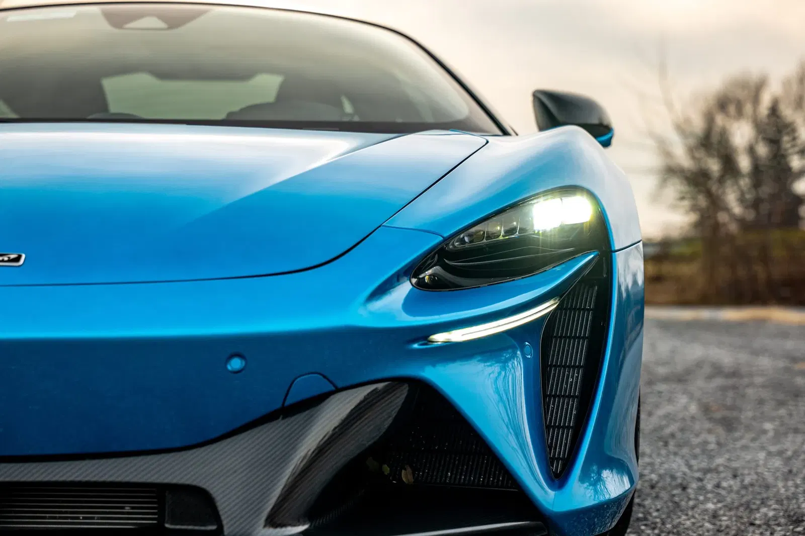 2023 McLaren Artura