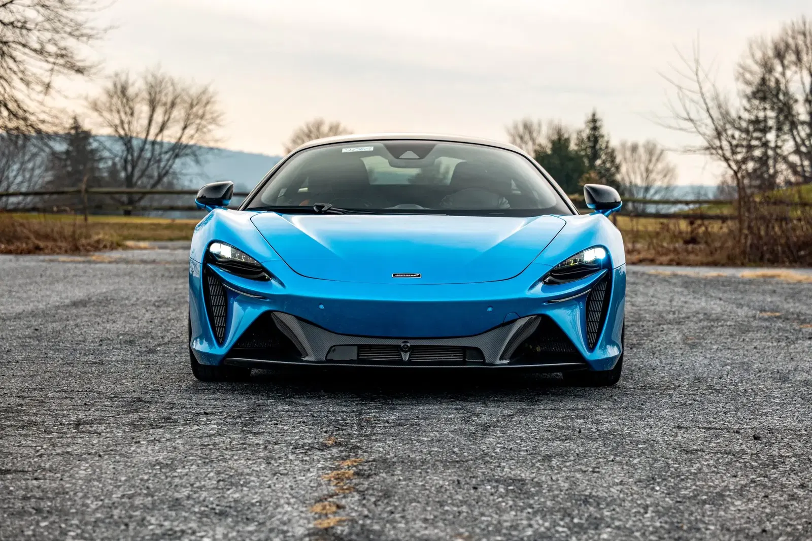 2023 McLaren Artura