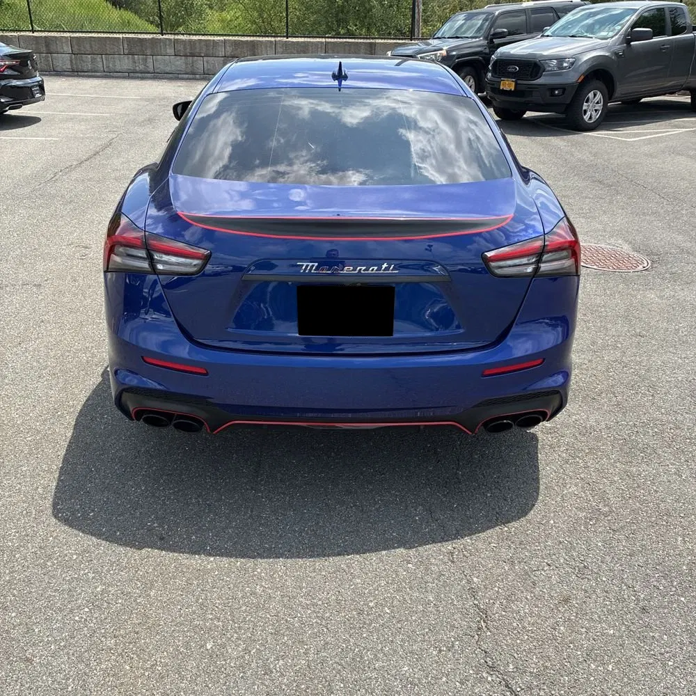 2022 Maserati Ghibli Trofeo