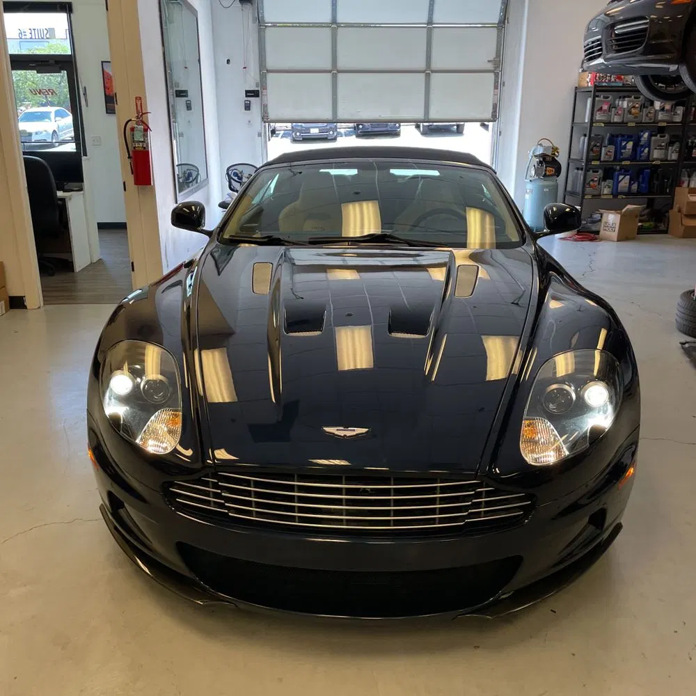 2010 Aston Martin DBS Volante