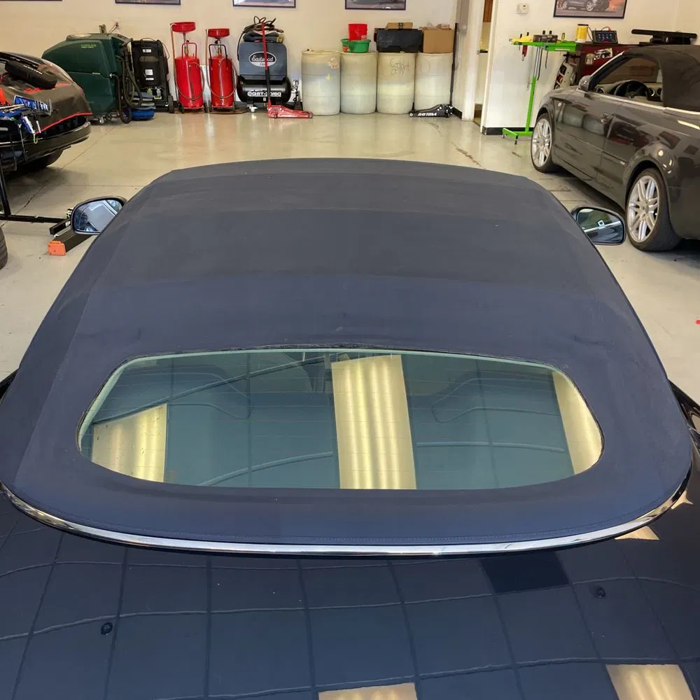 2010 Aston Martin DBS Volante