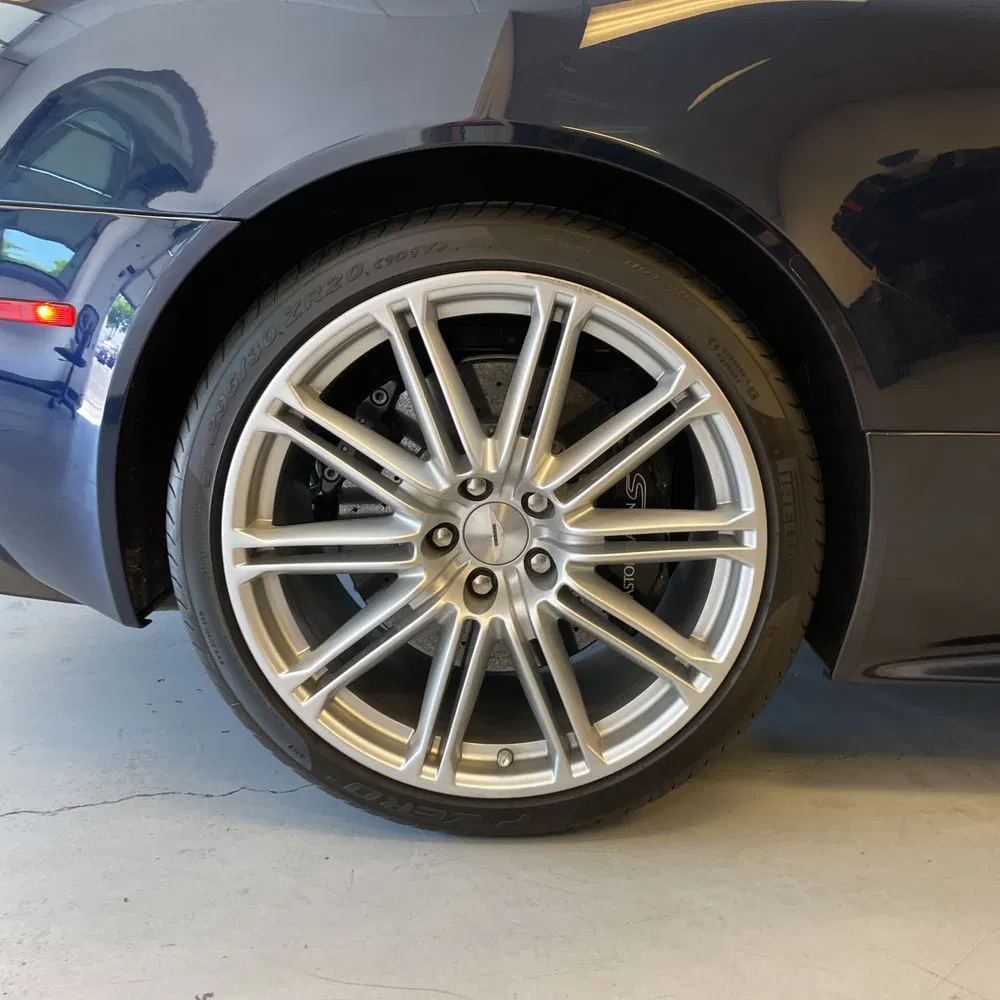 2010 Aston Martin DBS Volante