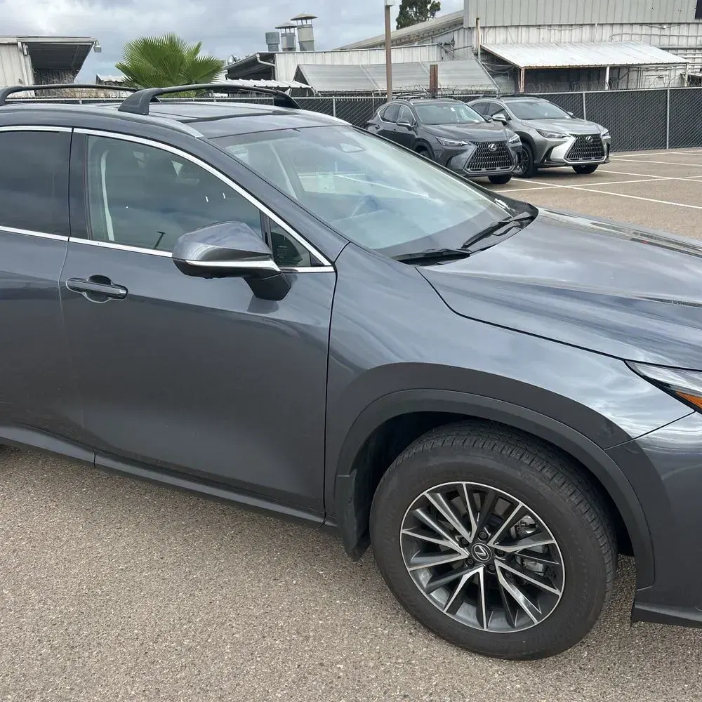 2025 Lexus NX 350h Premium