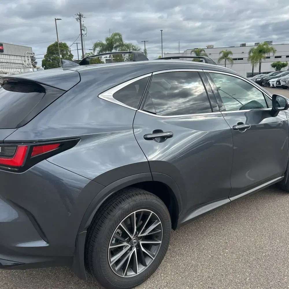 2025 Lexus NX 350h Premium
