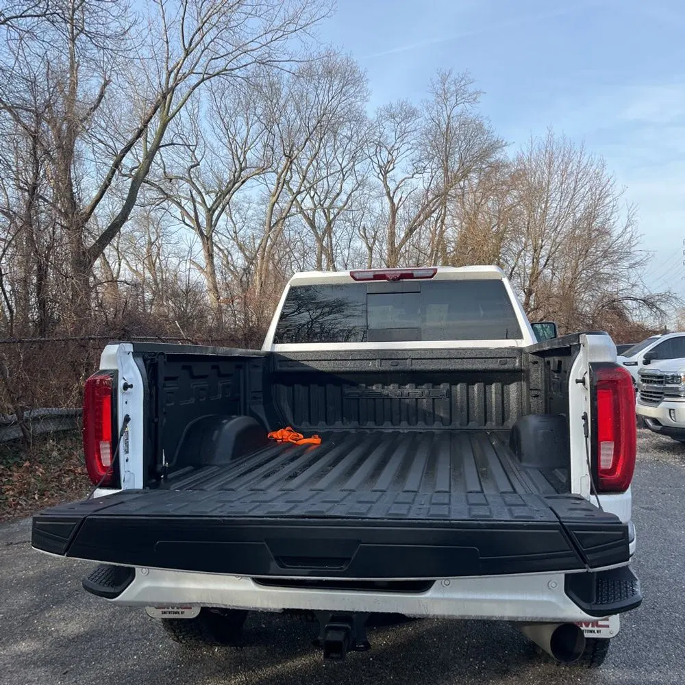2023 GMC Sierra 2500HD Denali