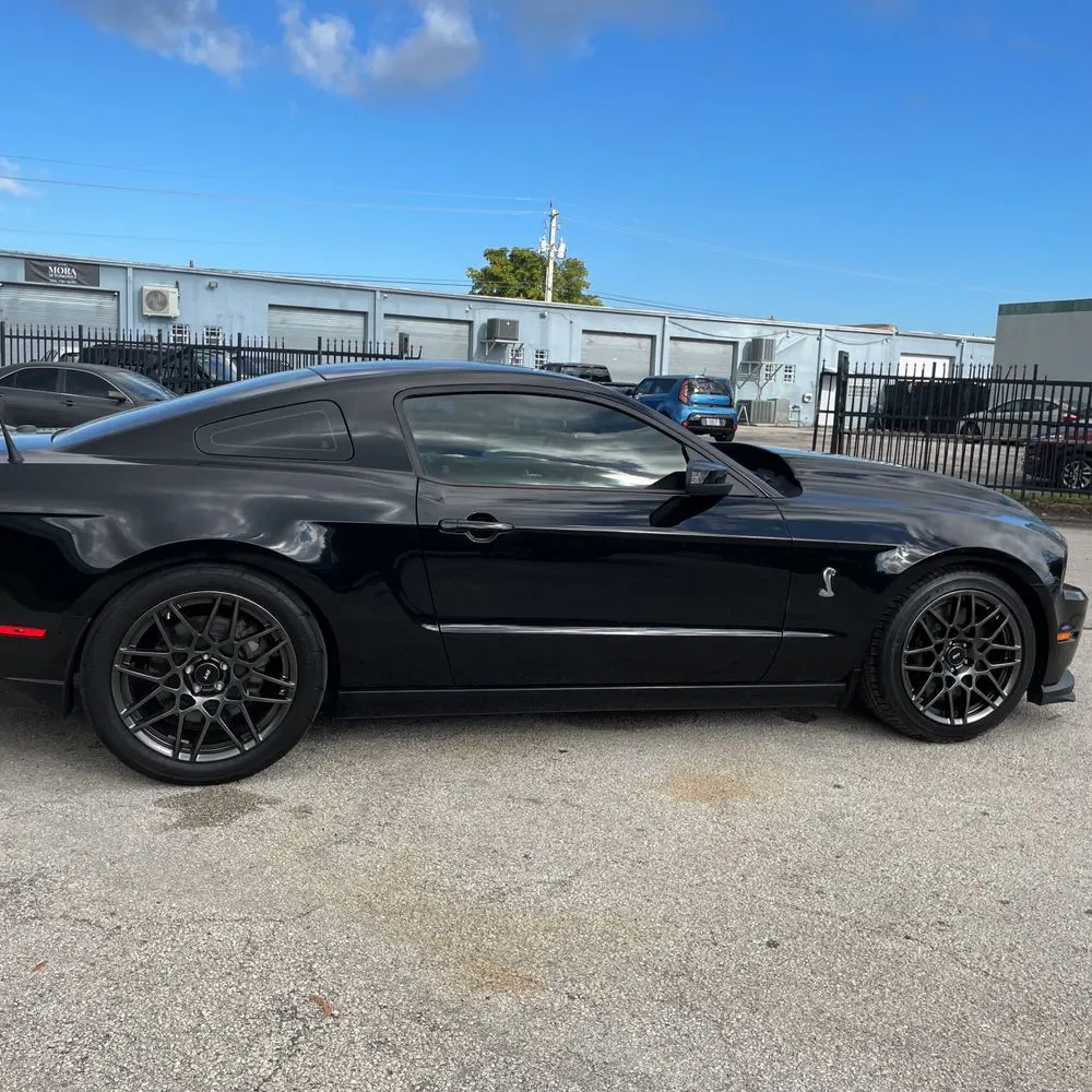 2013 Ford Shelby GT500 Base
