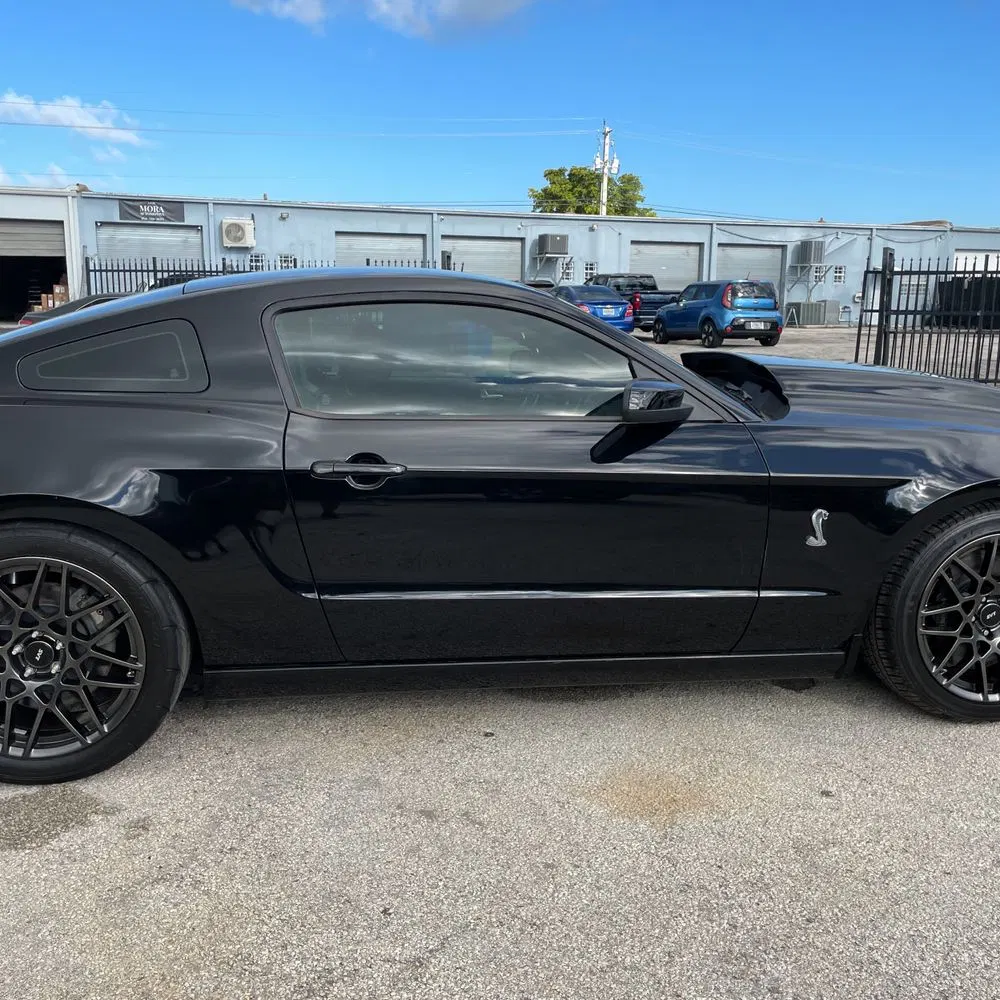 2013 Ford Shelby GT500 Base