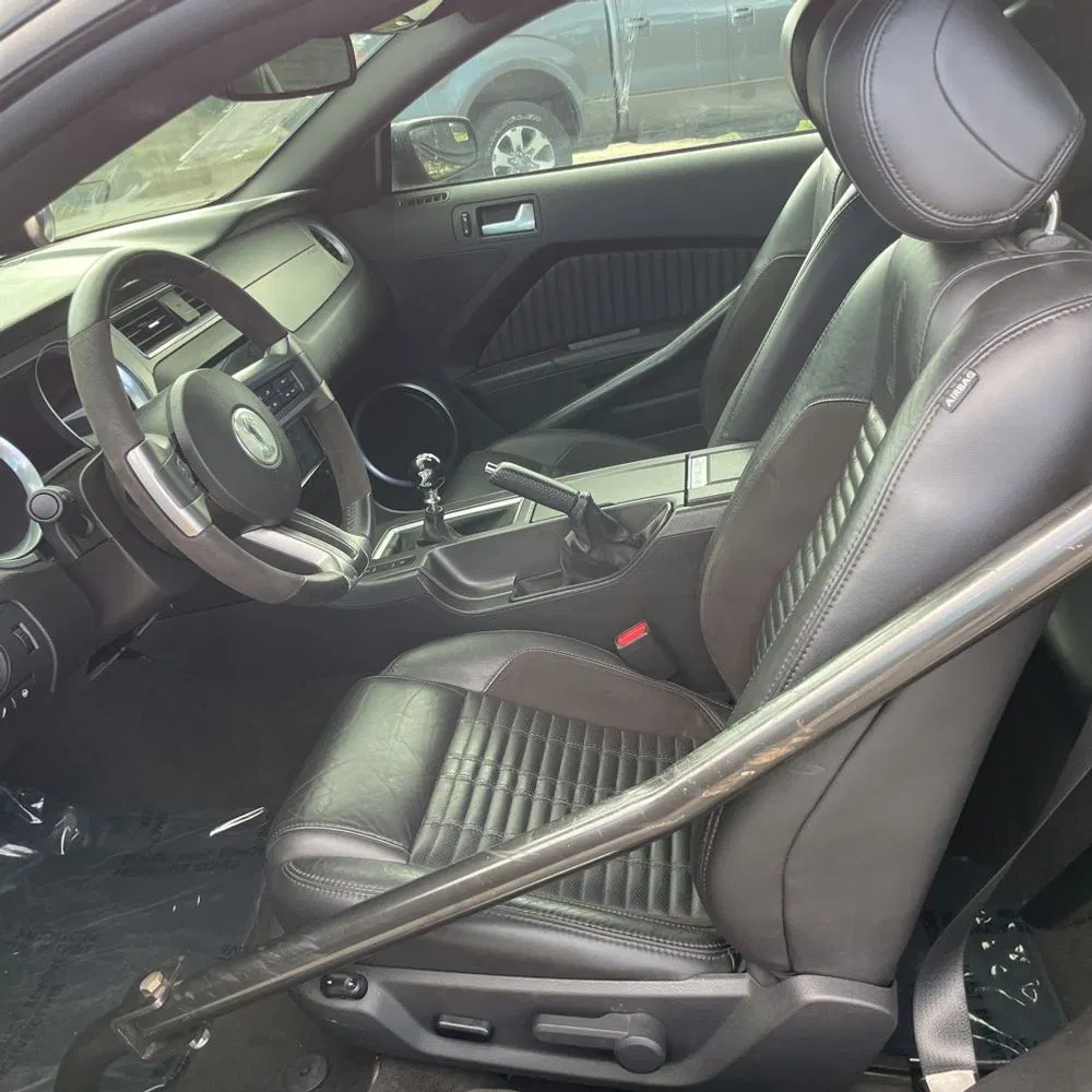 2013 Ford Shelby GT500 Base