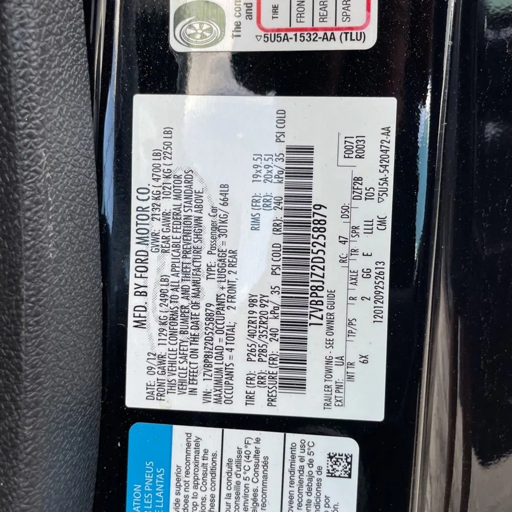 2013 Ford Shelby GT500 Base
