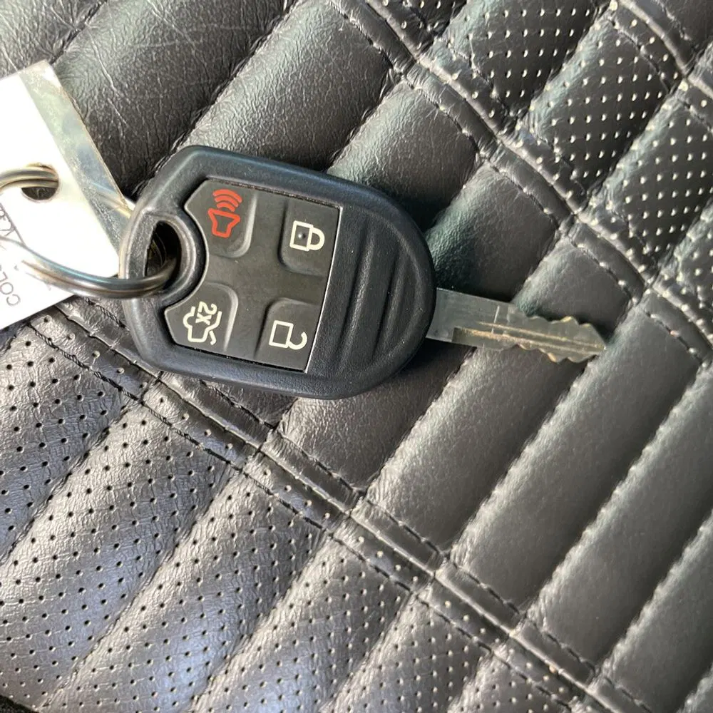 2013 Ford Shelby GT500 Base