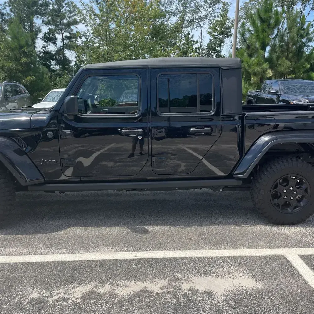2023 Jeep Gladiator Willys