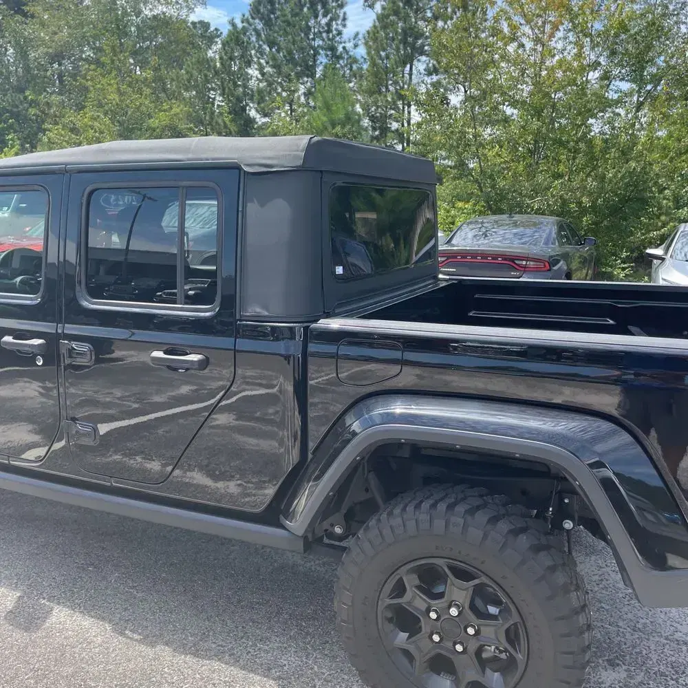 2023 Jeep Gladiator Willys