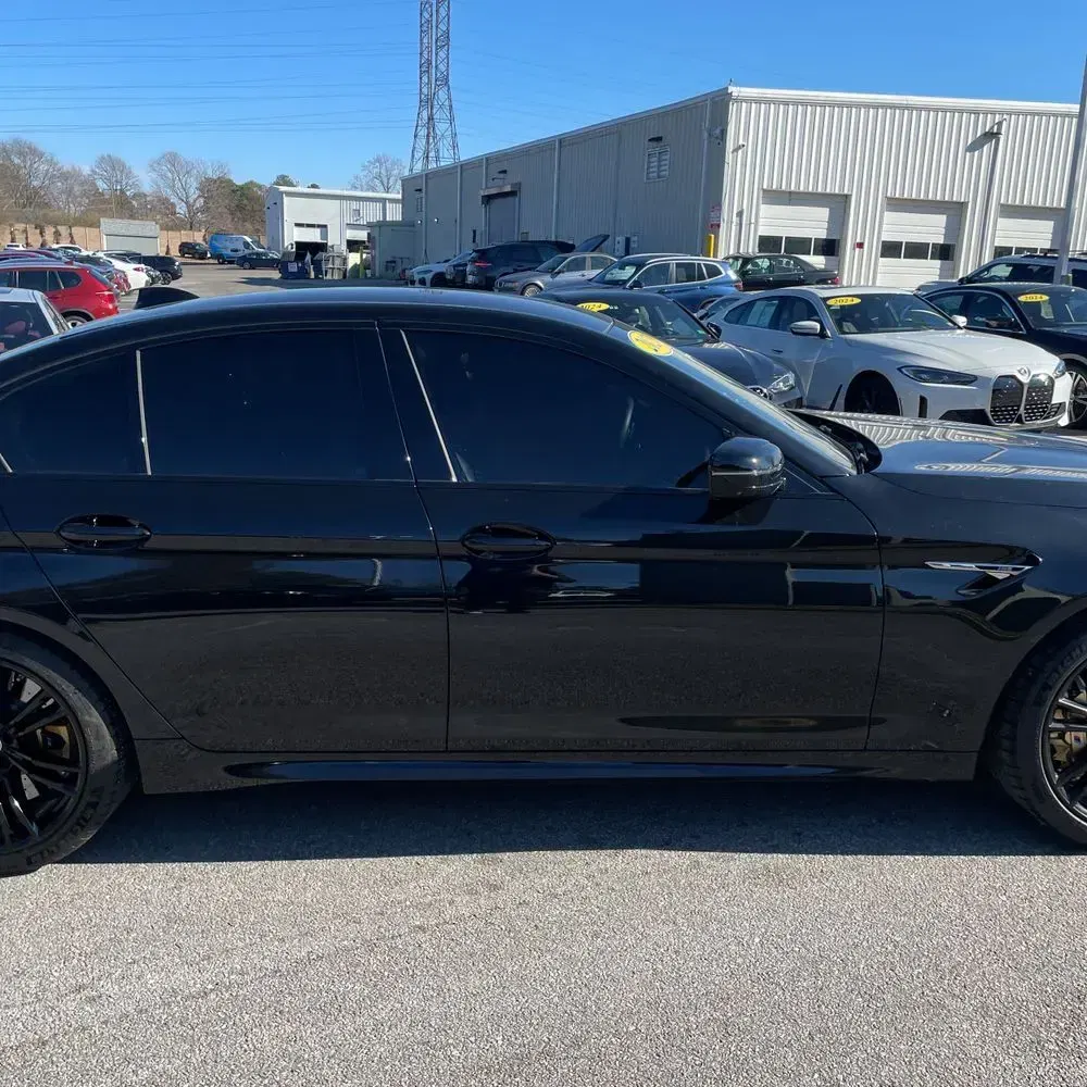 2023 BMW M5