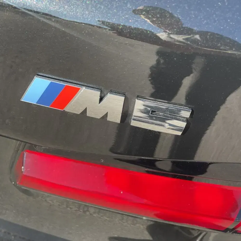 2023 BMW M5