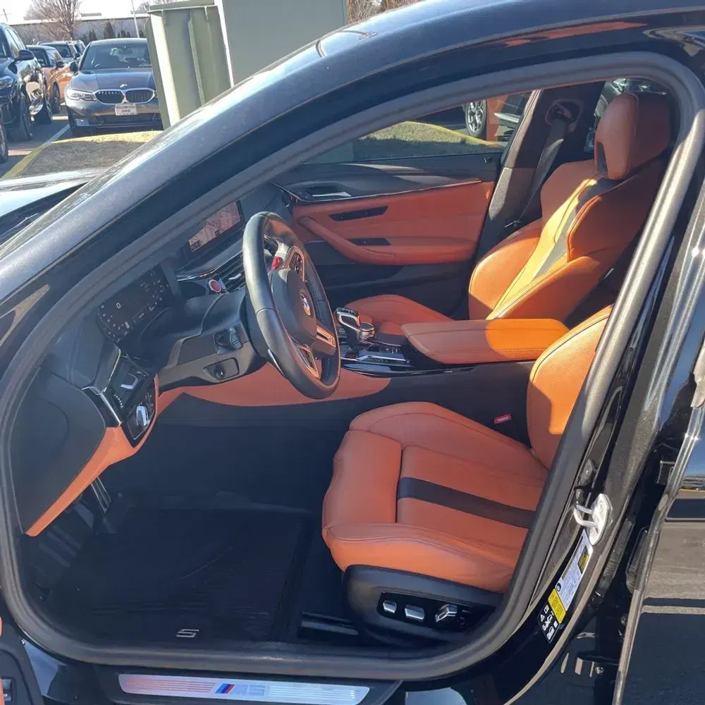 2023 BMW M5