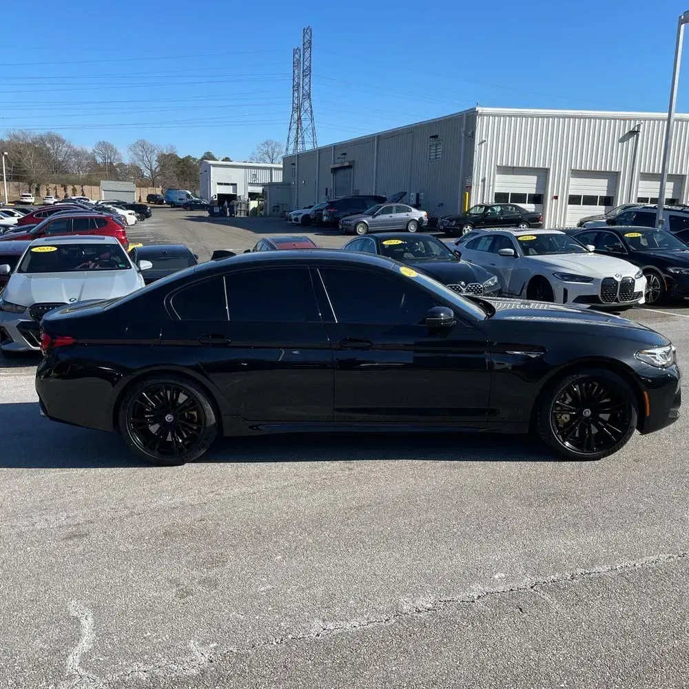 2023 BMW M5