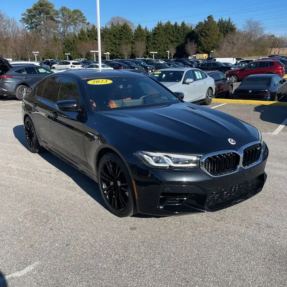 2023 BMW M5