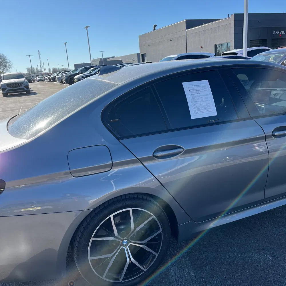 2023 BMW 5-Series M550xi