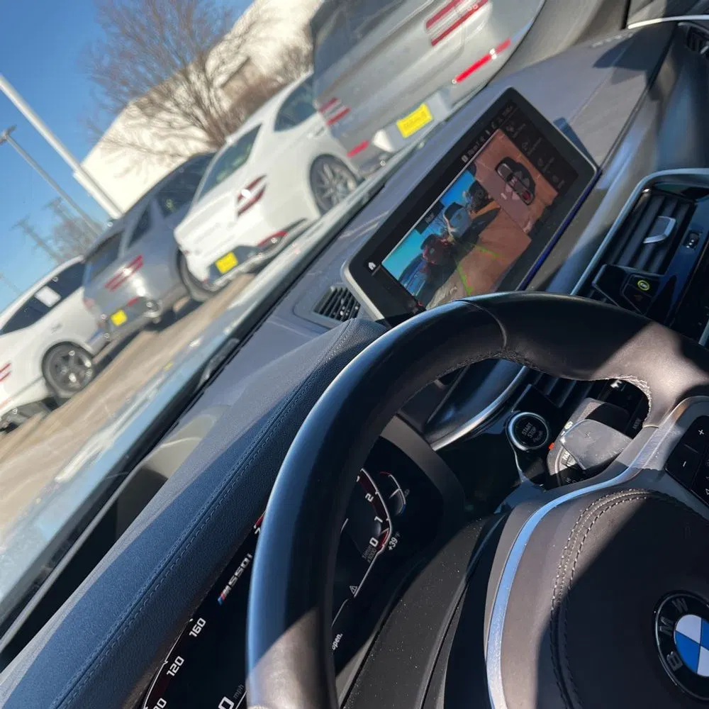 2023 BMW 5-Series M550xi
