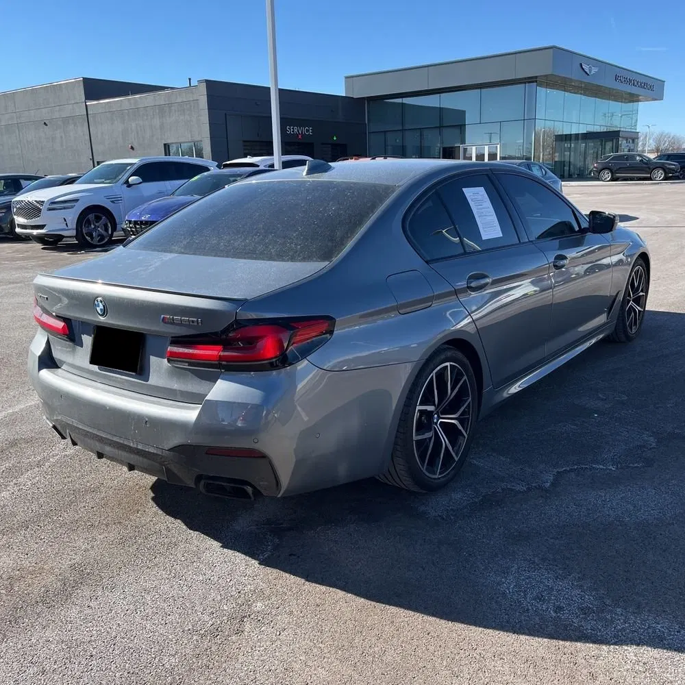 2023 BMW 5-Series M550xi