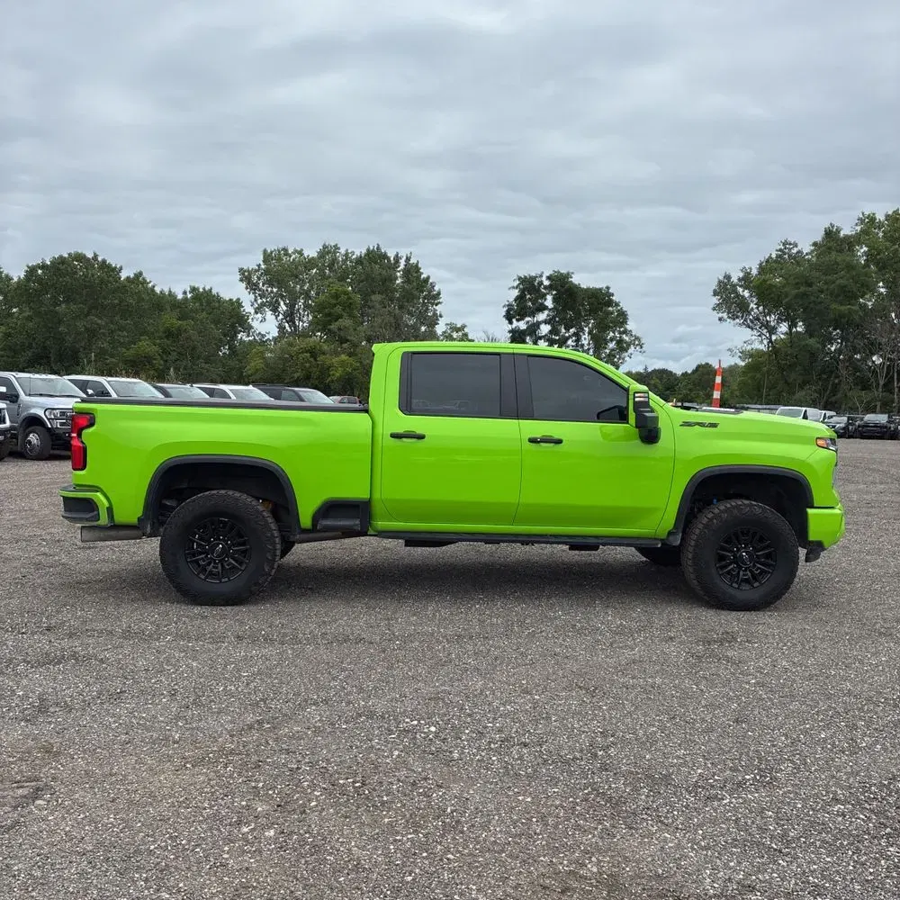 2025 Chevrolet Silverado 2500 ZR2